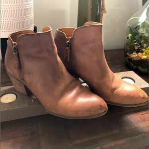 FRYE Judith Zio Ankle Boots BEAUTIFUL SIZE 9  great shape